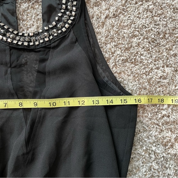 2B BEBE BLACK STUDDED Peplum See Through Top Size Medium - Picture 7 of 7